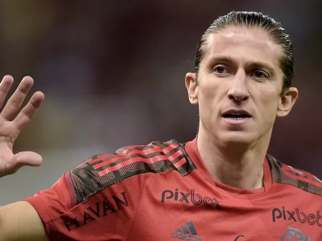 Filipe Luís não fica em cima do muro e elege o melhor jogador do Flamengo