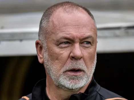 Até 20 jogadores! Mano Menezes monta lista de dispensa no Corinthians; veja os nomes