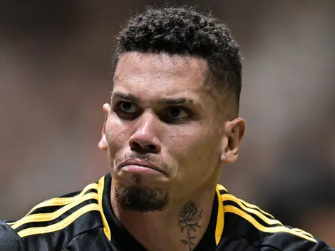 Paulinho foge da pergunta e deixa seu futuro no Atlético-MG em aberto