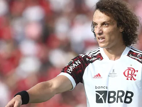 David Luiz não fica em cima do muro e escolhe o seu favorito entre Messi e Cristiano Ronaldo