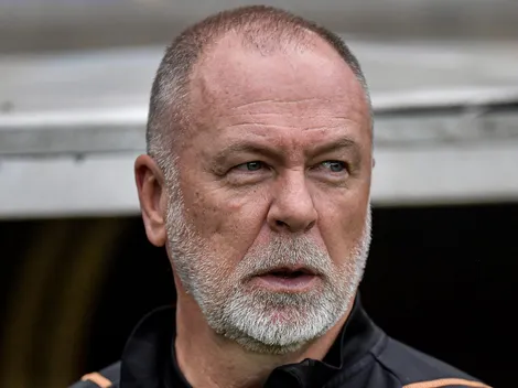 Medalhão do Corinthians é causa de discórdia e má influência no elenco; revela jornalista