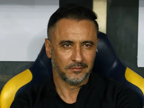 Vítor Pereira ironiza e manda indireta para o Flamengo; web vai a loucura