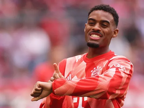 Contrato de cinco temporadas e R$ 237 milhões! Gravenberch fecha com gigante inglês