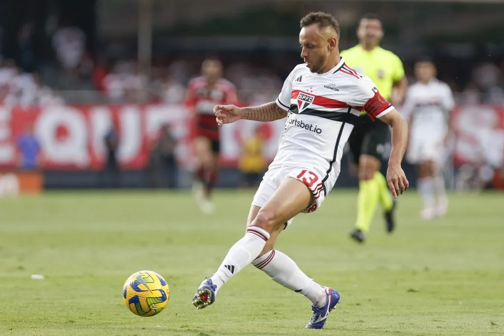 (Photo by Ricardo Moreira/Getty Images)