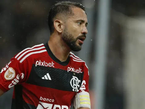 Clube brasileiro avança para tirar Éverton Ribeiro do Flamengo, diz portal