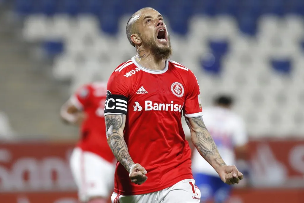 Photo by Alberto Valdés – Pool/Getty Images