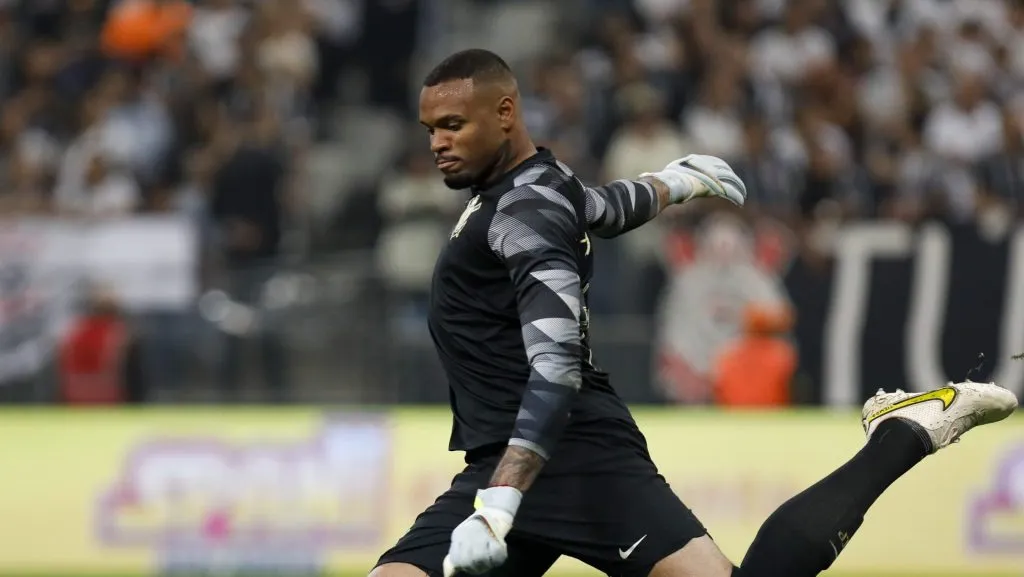 (Photo by Ricardo Moreira/Getty Images)