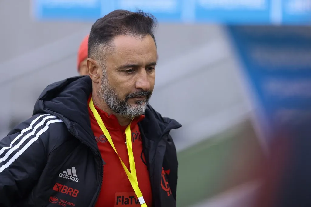Diferente do Flamengo, Vítor Pereira faz sucesso no Al Shabab. Foto: Franklin Jacome/Getty Images