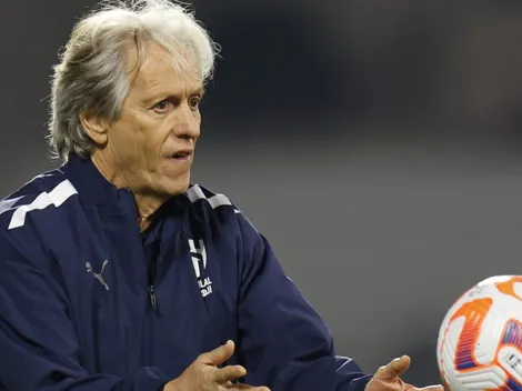 Al Hilal abre conversas com técnico de gigante da Série A para o lugar de Jorge Jesus