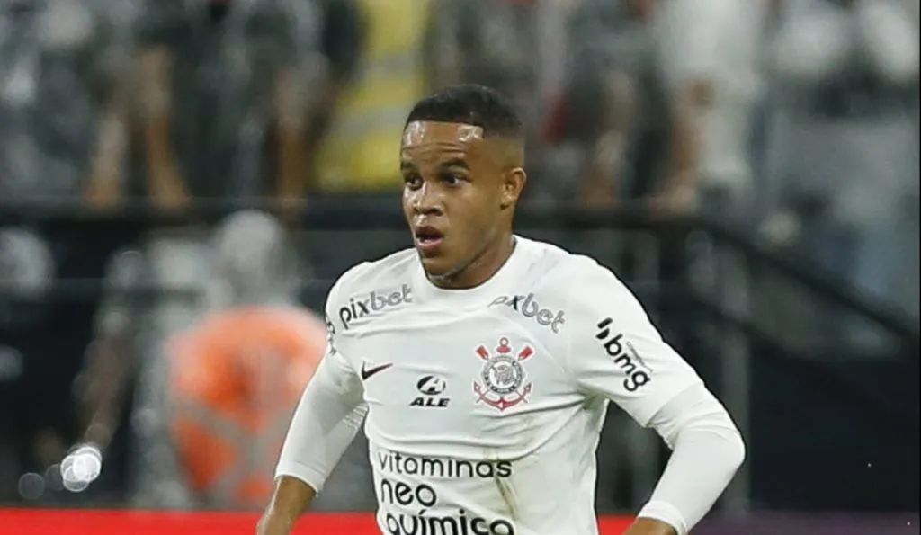 (Photo by Ricardo Moreira/Getty Images)