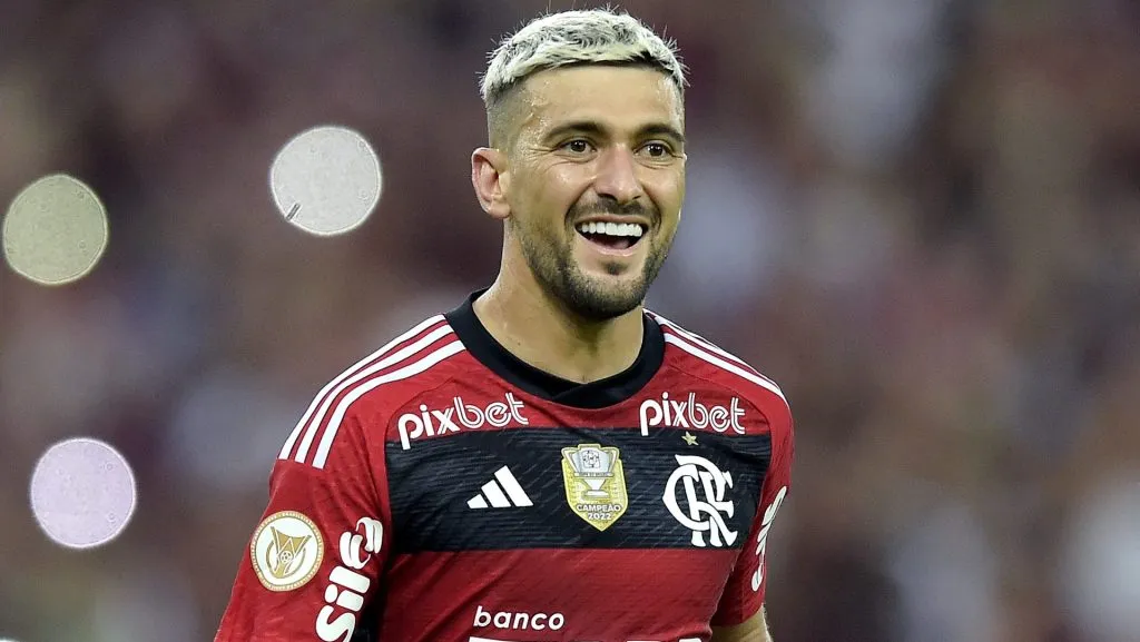 Arrascaeta é sincero e revela desejo de jogar em 'rival' do Corinthians