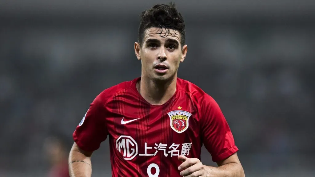 Oscar chega a acordo para jogar em gigante do futebol brasileiro, informa portal