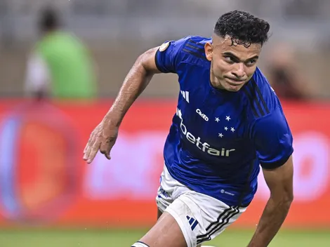 Bruno Rodrigues erra pênalti, discute com torcedores após ser vaiado e web reage a situação