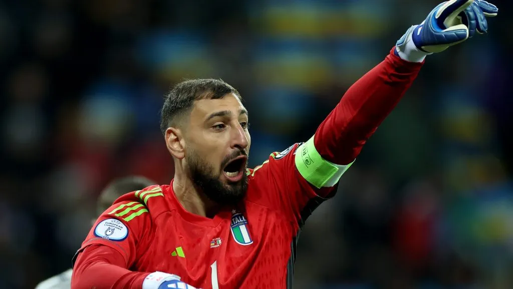 Diniz está pressionado: Seleção Brasileira cai no ranking da FIFA e ocupa pior posição em 7 anos; Lista foi atualizada (Photo by Lars Baron/Getty Images)