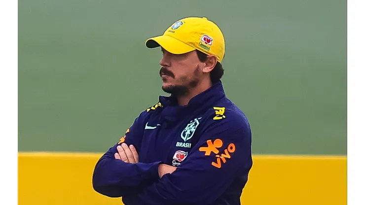 DINIZ SOB PRESSÃO! Seleção Brasileira cai no ranking da FIFA e ocupa pior posição em 7 anos; Veja o ranking atualizado (Photo by Buda Mendes/Getty Images)