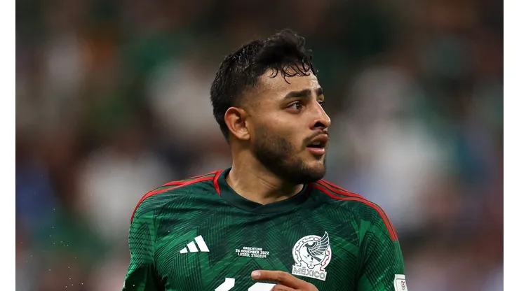 Camisa 10 em Copa do Mundo! Empresário confirma e Alexis Vega pode fechar com equipe brasileira; Torcida de gigante pede a contratação (Photo by Dean Mouhtaropoulos/Getty Images)