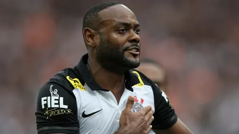 Clube da Série A do Brasileirão pode fechar a contratação de Vágner Love (Photo by Friedemann Vogel/Getty Images)