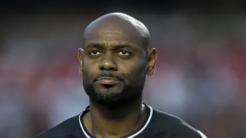 Love pode assinar com o último time da carreira. (Photo by Miguel Schincariol/Getty Images)