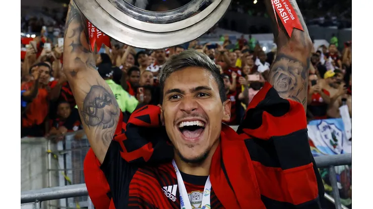 Pedro tem proposta para deixar o Flamengo. (Photo by Wagner Meier/Getty Images)