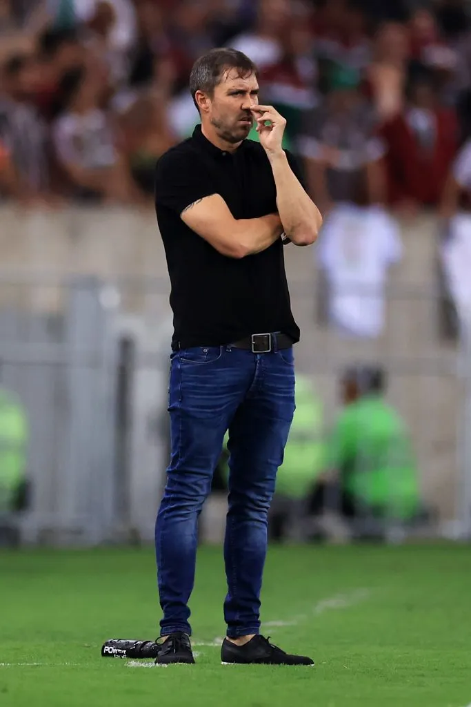 RIO DE JANEIRO, BRASIL – 27 DE SETEMBRO: Eduardo Coudet, técnico do Internacional, reage durante partida da Copa Conmebol Libertadores 2023 entre Fluminense e Internacional, no Maracanã, em 27 de setembro de 2023, no Rio de Janeiro, Brasil. (Foto: Buda Mendes/Getty Images)