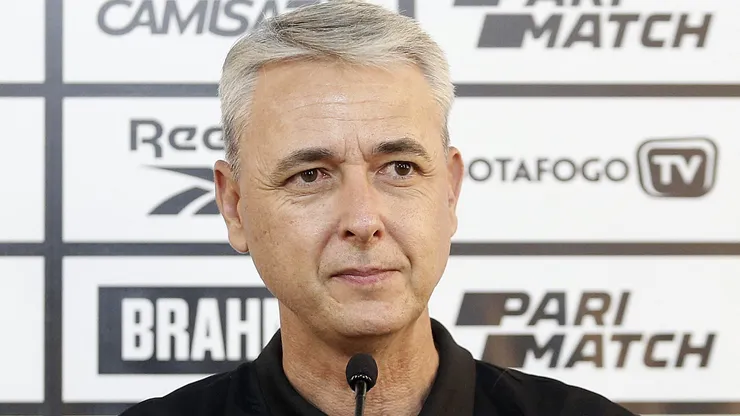 Tiago Nunes, técnico do Botafogo | Foto: Vitor Silva/Botafogo. Imagem protegida pela Lei do Direito Autoral Nº 9.610, DE 19 DE FEVEREIRO DE 1998. Sendo proibido qualquer uso comercial, remunerado e manipulacao/alteracao da obra.