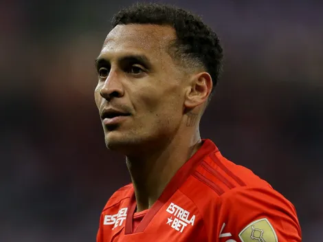 Clube do Brasileirão oficializa proposta para contratar Alan Patrick, do Internacional