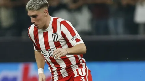 Rival carioca pode dar chapéu no Flamengo e contratar Rollheiser (Photo by Ricardo Moreira/Getty Images)