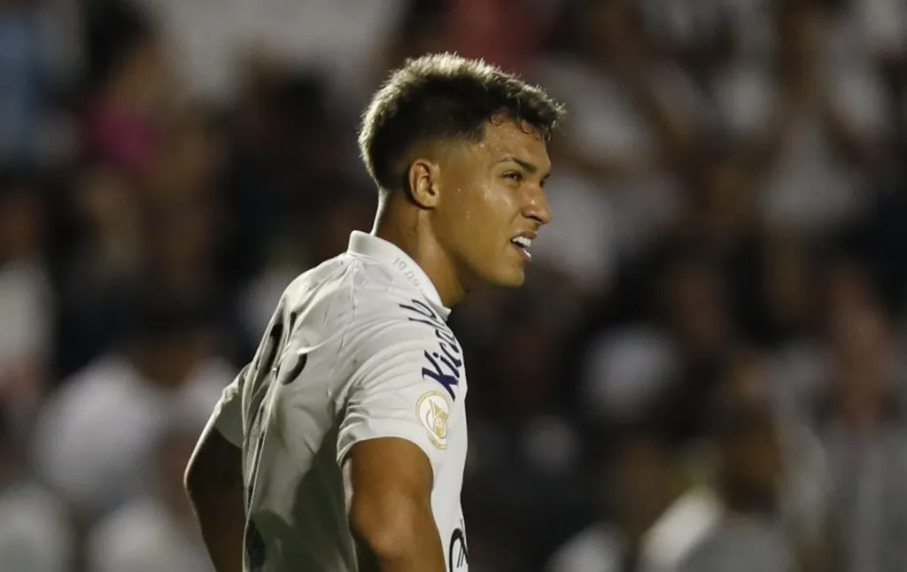 Desbancou a concorrência: Real Madrid surpreende o Santos e define valor astronômico para fechar com Marcos Leonardo (Photo by Ricardo Moreira/Getty Images)