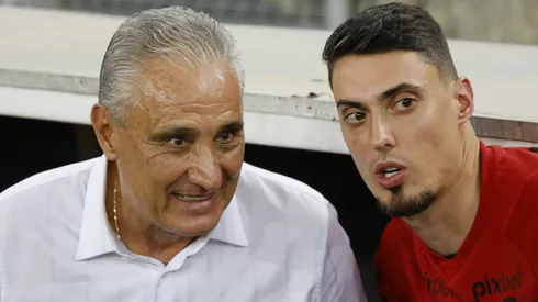 Tite espera por grandes reforços. (Photo by Wagner Meier/Getty Images)