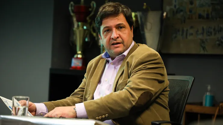 Presidente Alberto Guerra: Grêmio não vai ceder em negociação com zagueiro (Foto: Renan Jardim / Grêmio FBPA / Divulgação)