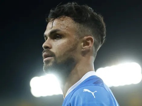 Campeão brasileiro pode pagar salário de R$ 1 milhão por mês ao atacante Michael