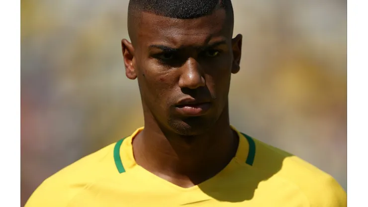 Walace se oferece para atuar em time brasileiro. (Photo by Buda Mendes/Getty Images)
