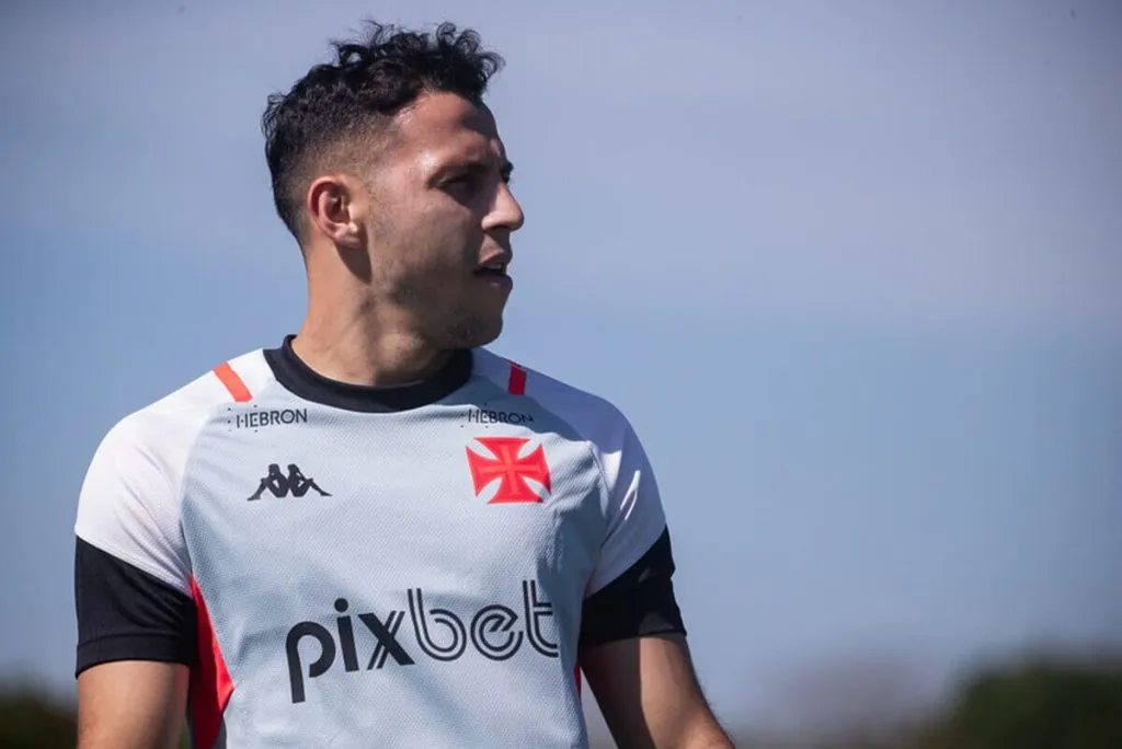 Sebastián Ferreira ainda não marcou com a camisa do Vasco (Foto: Leandro Amorim/Vasco/Divulgação)