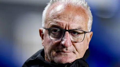BUENOS AIRES, ARGENTINA - AUGUST 03: Dorival Silvestre Junior coach of Sao Paulo looks on prior the Copa CONMEBOL Sudamericana 2023 round of sixteen first leg match between San Lorenzo and Sao Paulo at Pedro Bidegain Stadium on August 03, 2023 in Buenos Aires, Argentina. (Photo by Marcelo Endelli/Getty Images)