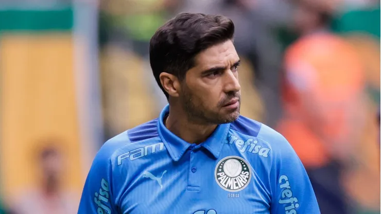 Recebeu oferta na última janela: Palmeiras pode perder nome importante do elenco de Abel Ferreira em janeiro (Photo by Alexandre Schneider/Getty Images)