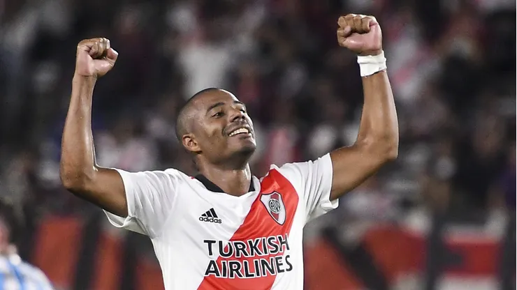 Flamengo tem novo concorrente por De La Cruz. (Photo by Marcelo Endelli/Getty Images)