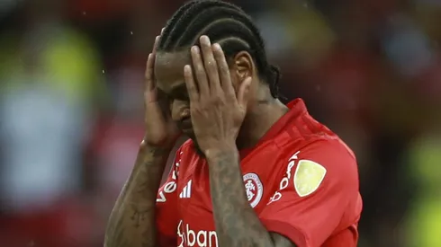 Luiz Adriano, jogador do Internacional (Photo by Fernando Alves/Getty Images)