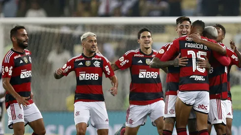 Dois craques querem deixar o Flamengo. (Photo by Wagner Meier/Getty Images)