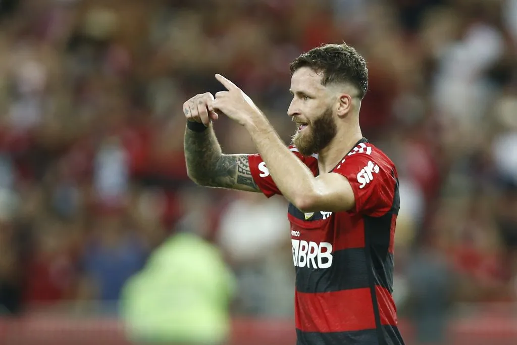 Léo Pereira, zagueiro do Flamengo, é alvo do Boca Juniors (Photo by Wagner Meier/Getty Images)