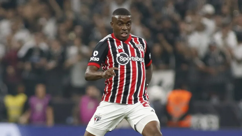 2 na barca: São Paulo deve ter mais duas saídas para 2024; Craque que já foi especulado em rival está fora dos planos (Photo by Miguel Schincariol/Getty Images)