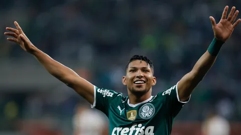 Rony decide deixar o Palmeiras e assinar com outro clube. (Photo by Ricardo Moreira/Getty Images)