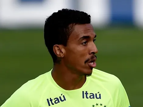 São Paulo não para em Luiz Gustavo e aprova camisa 5 com 32 jogos na Série A