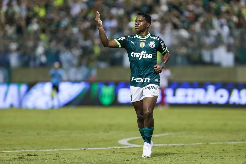 Endrick atuando pelo Palmeiras. Foto: Ricardo Moreira/Getty Images