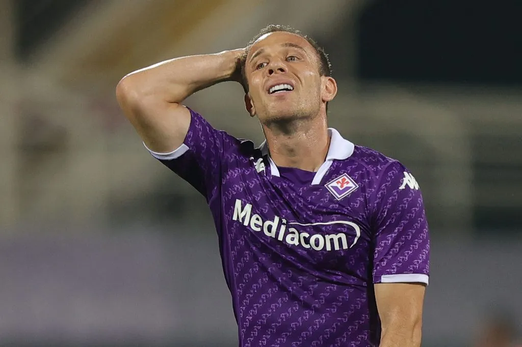 Arthur lamenta na Fiorentina. Foto: Gabriele Maltinti/Getty Images