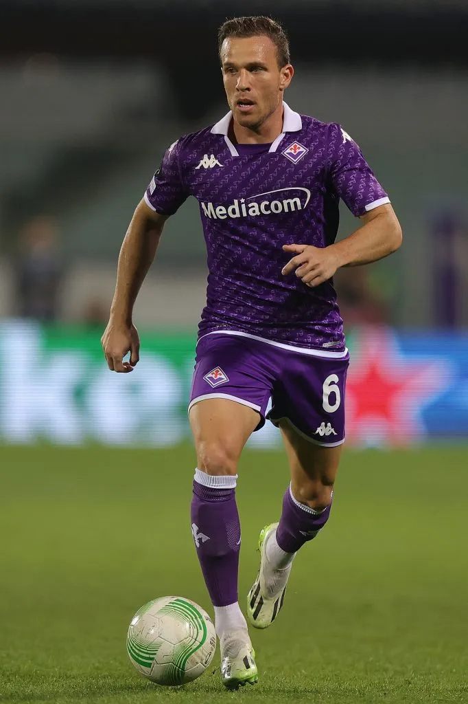 Arthur no futebol italiano. Foto: Gabriele Maltinti/Getty Images