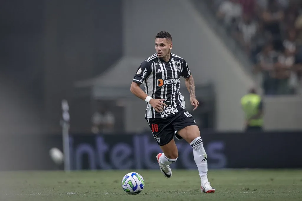 Paulinho pelo Atlético-MG. Foto: Flickr Oficial Atlético-MG/Pedro Souza