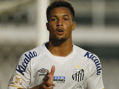 Santos prepara venda de Marcos Leonardo e deve aceitar oferta baixa