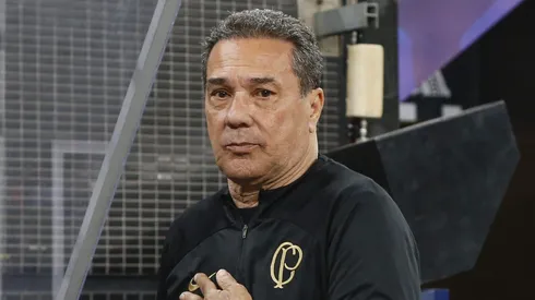 Clube brasileiro encaminha acerto com o técnico Vanderlei Luxemburgo (Photo by Ricardo Moreira/Getty Images)