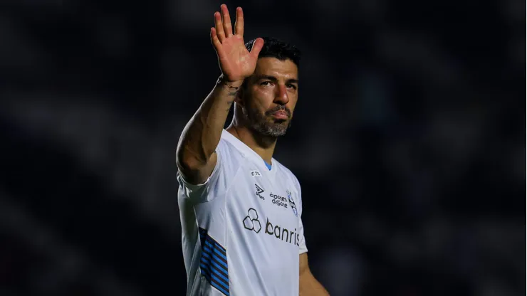 Destino de Suárez pode sofrer grande reviravolta para 2024. (Photo by Lucas Figueiredo/Getty Images)