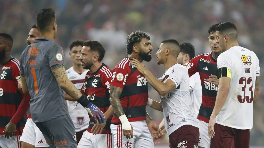 Rasgou o verbo! Gabigol manda recado para a CBF após expulsão questionável no Fla-Flu (Photo by Wagner Meier/Getty Images)